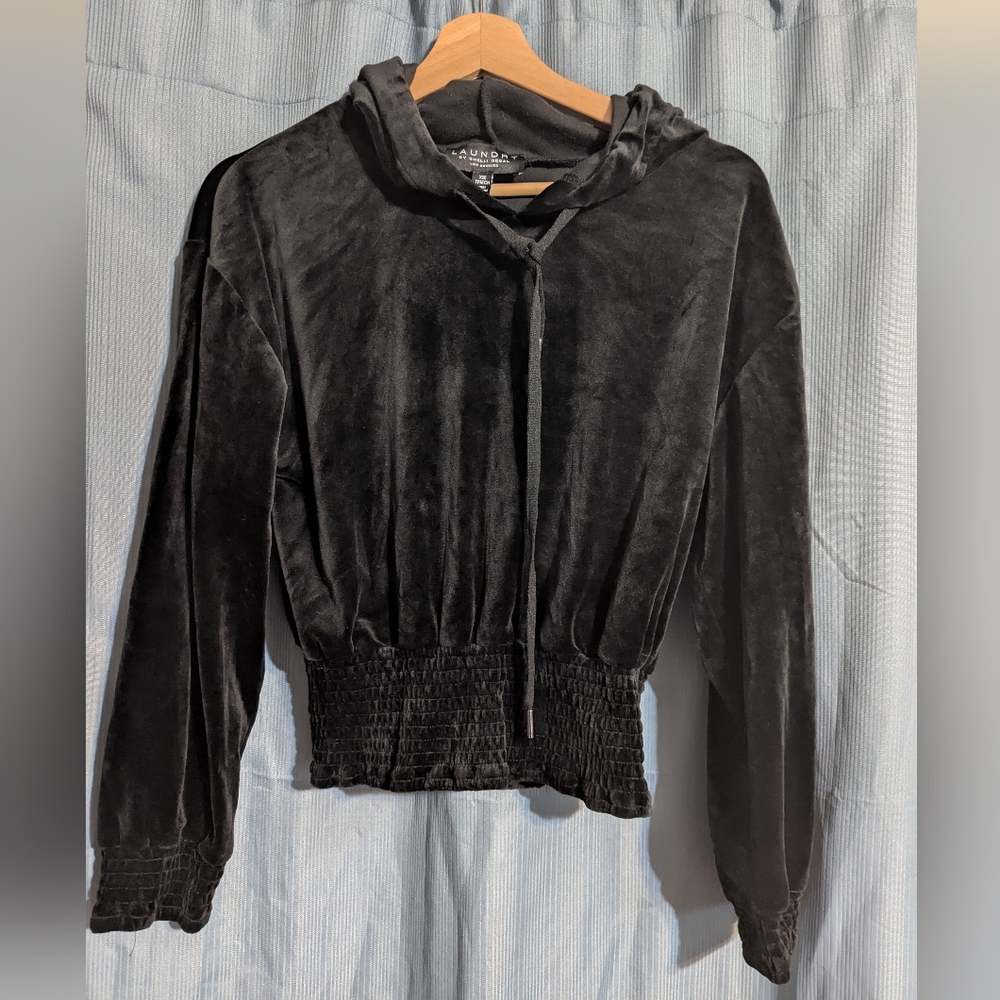 Laundry by Shelli Segal Velour Pullover Sweatshirt Hoodie Smocked Black